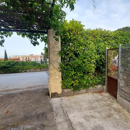 Holiday home Atlantis B612